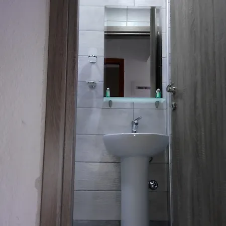 Prosforio Apartment *