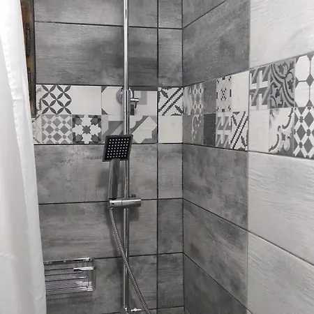 Prosforio Appartement *