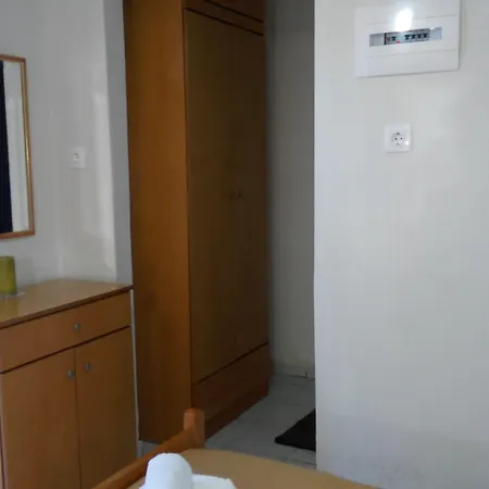 Prosforio Apartment *