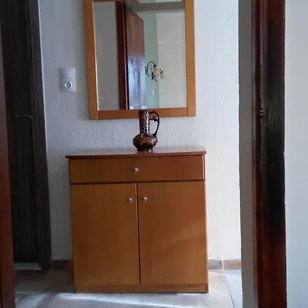 Prosforio Appartement *